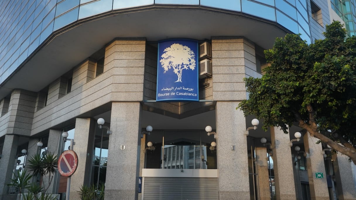 Entrée du siège de la Bourse de Casablanca.
