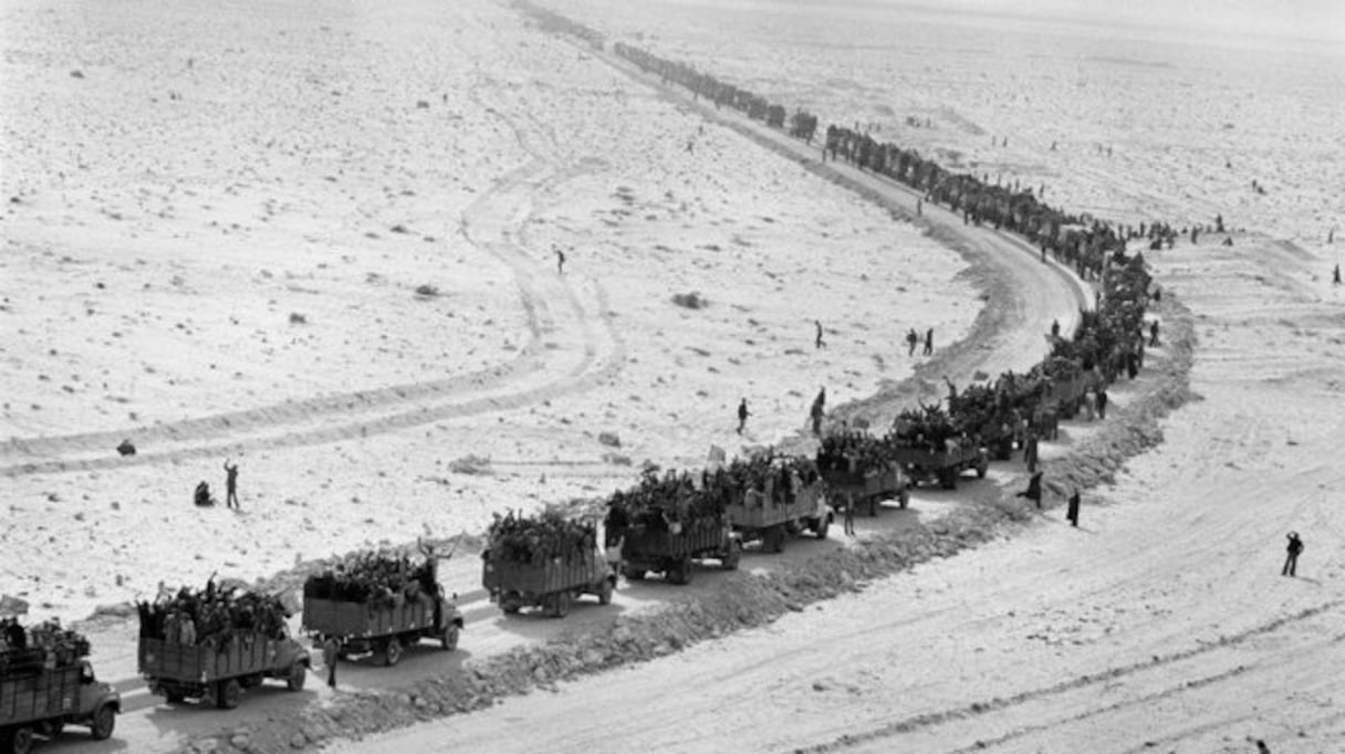 Et ce sont des milliers de Marocains qui ont marché inlassablement pour franchir, le 6 novembre 1975, la frontière du Sahara.
