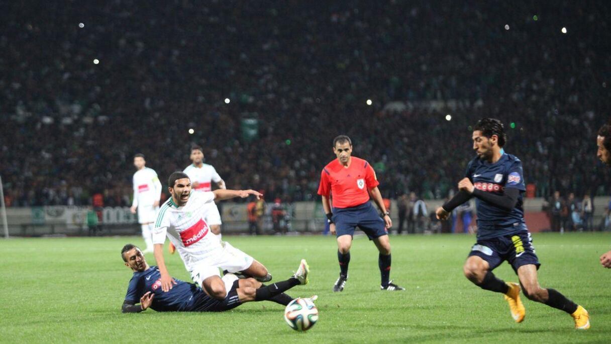 Malgré l'appellation, il n'y avait rien d'amical entre ces deux formations, en témoigne ce tacle appuyé côté sfaxien.
