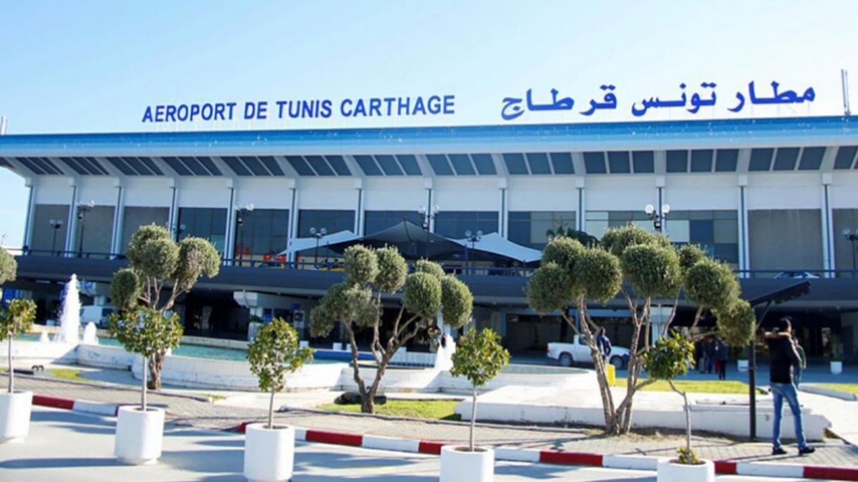 Aéroport de Tunis Carthage. 
