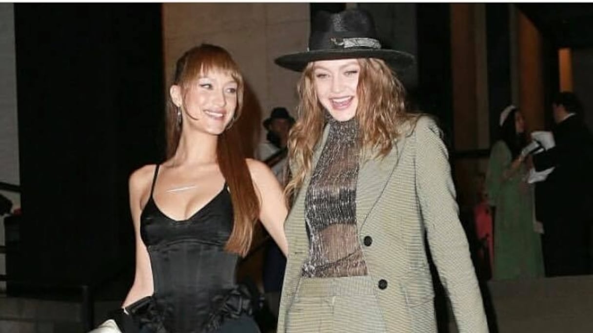 Gigi Hadid en chapeau Youssef Lahlou
