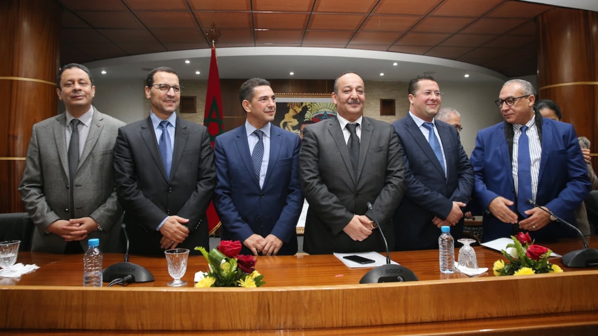 Passation de pouvoir entre Mohamed Laaraj et Said Amzazi, ministre de l’Éducation nationale et de la Formation professionnelle.
