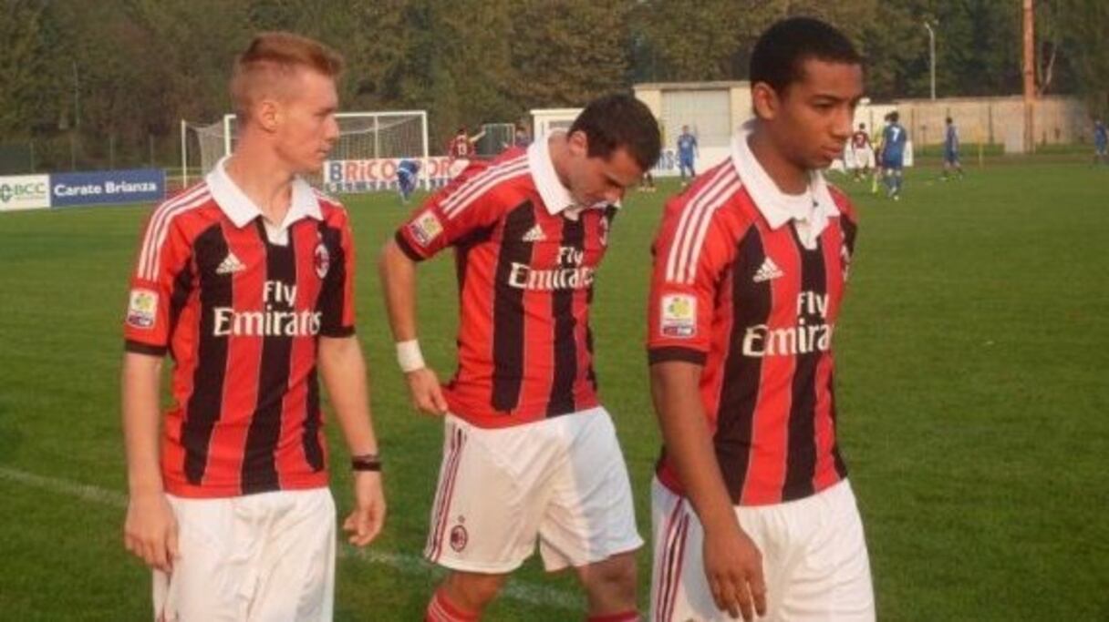 Abdelkrim Medhoun, 19 ans, a lui aussi été formé à l’AC Milan. Cette saison, il a été prêté à un club italien de deuxième de division. On parle de sa convocation prochaine par l’équipe olympique marocaine.
