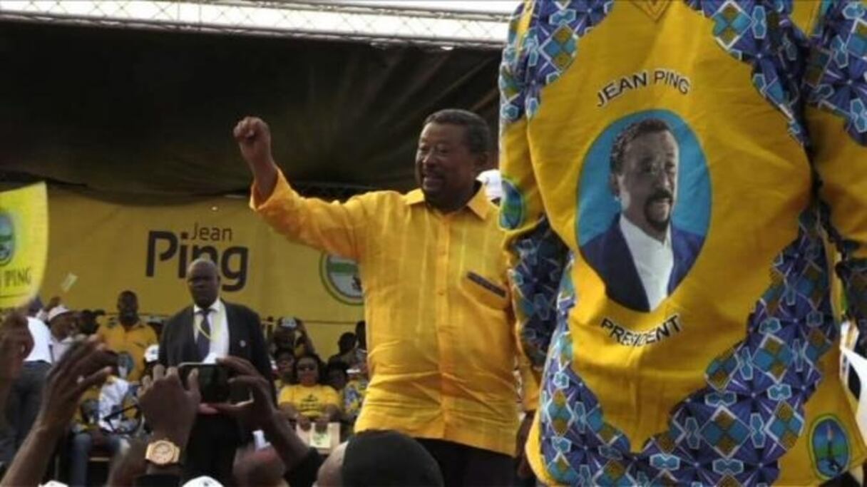 Jean Ping, lors de son dernier meeting. 
