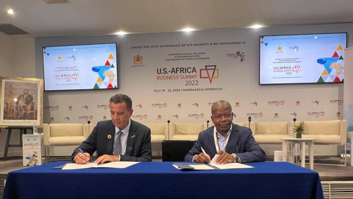 Le président de la CGEM, Chakib Alj et le président de la Confederation of Economic Associations of Mozambique, Agostinho Zacarias Vuma, ont signé, mercredi 20 juillet 2022, à Marrakech, un MoU pour la création du Conseil d’Affaires Maroc-Mozambique.
