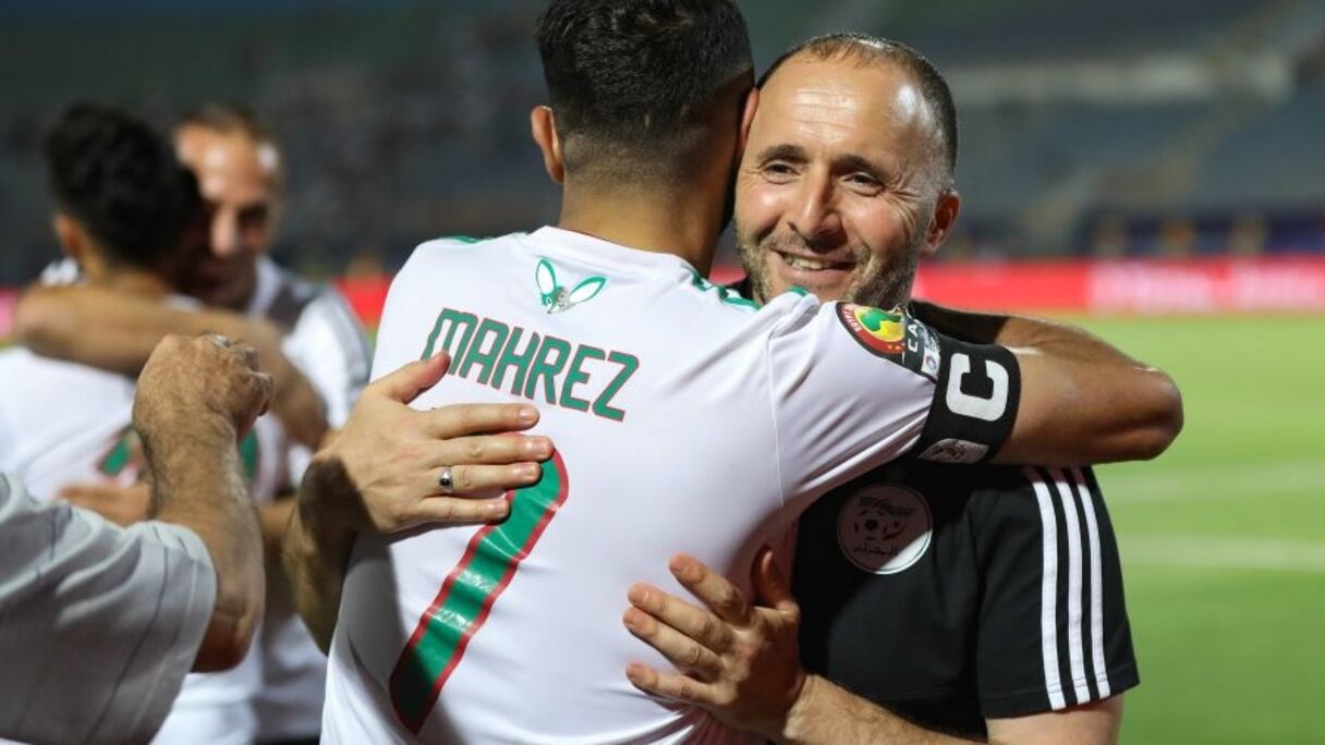 Djamel Belmadi et Riyad Mahrez, champions d'Afrique 2019.
