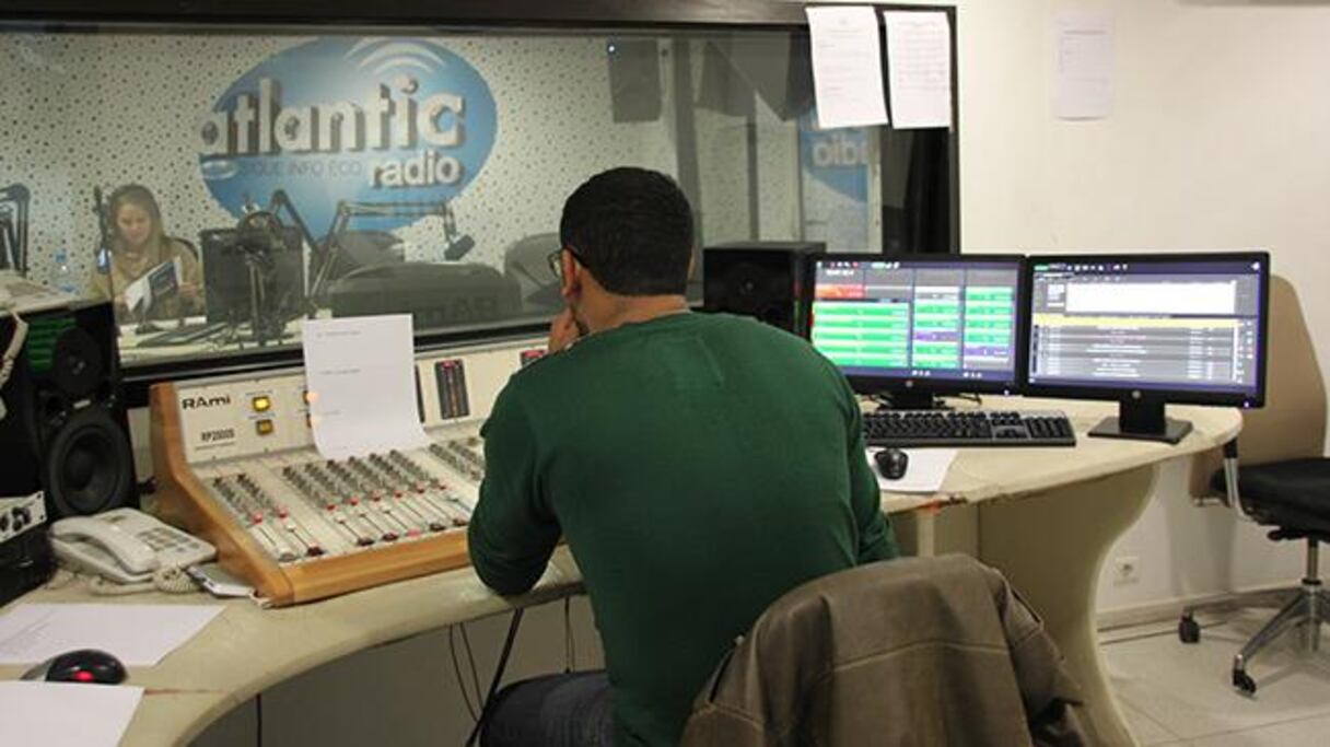 Atlantic Radio diffusera à partir de samedi, un programme cummun à 4 autres stations africaines.