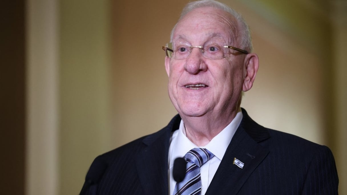 Le président israélien Reuven Rivlin s'exprime avant une réunion avec la présidente de la Chambre des représentants des Etats-Unis, Nancy Pelosi au Capitole, à Washington, le 28 juin 2021. 
