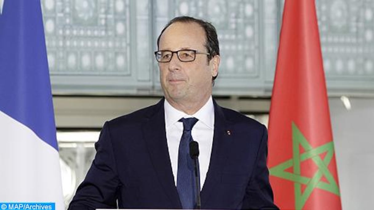 Le président François Hollande, peu après son arrivée à l'aéroport Ibn Battouta, à Tanger.
