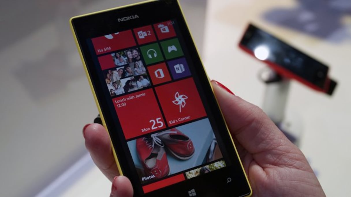 Le Nokia Lumia 520n, dévoilé en février 2013, avait fait sensation en étant le premier smartphone sous Windows Phone à moins de 200 euros.
