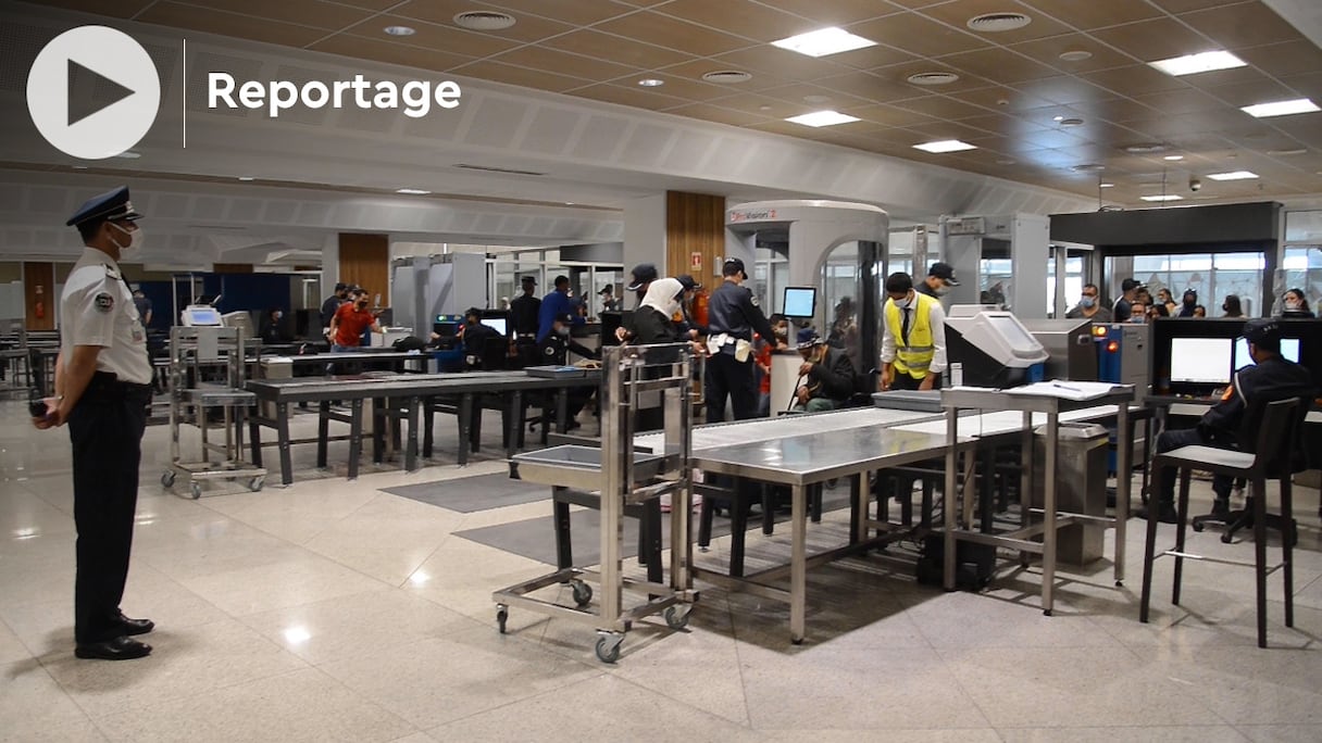 Procédure d'embarquement à l'aéroport Mohammed V de Casablanca, le 3 septembre 2021. 
