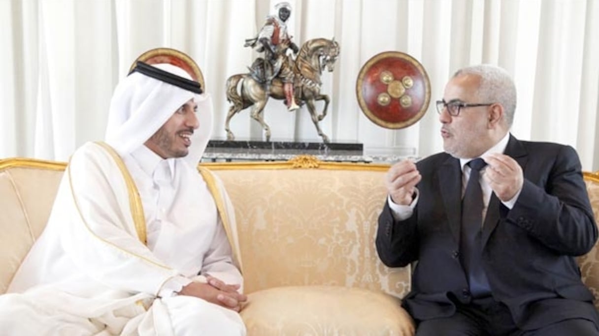 Le Premier ministre et ministre de l'Intérieur qatari, Cheikh Abdallah Ben Nasser Ben Khalifa Al Thani, et Abdelilah Benkirane, le 9 mars 2014 à Salé.
