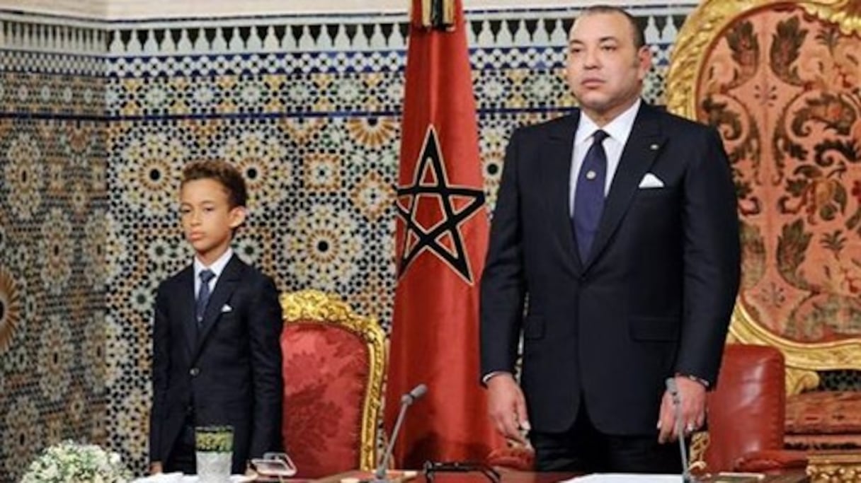 L'un des premiers événements majeurs auxquels le jeune prince aura à assister: le rapport du cinquantenaire sur le développement humain au Maroc (2006).
