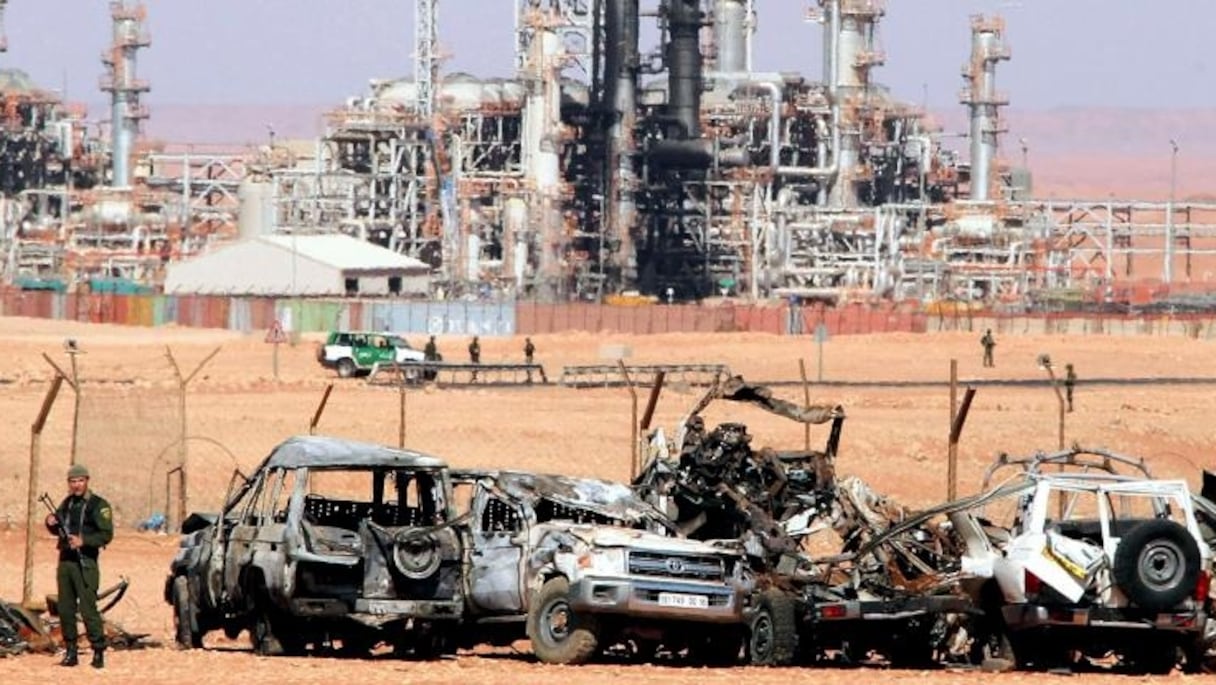 Les forces spéciales algériennes, aux ordres du général Bachir Tartag, ont tué pas moins de 18 otages étrangers, lors de l'assaut contre le site gazier In Amenas, le 16 janvier 2013.
