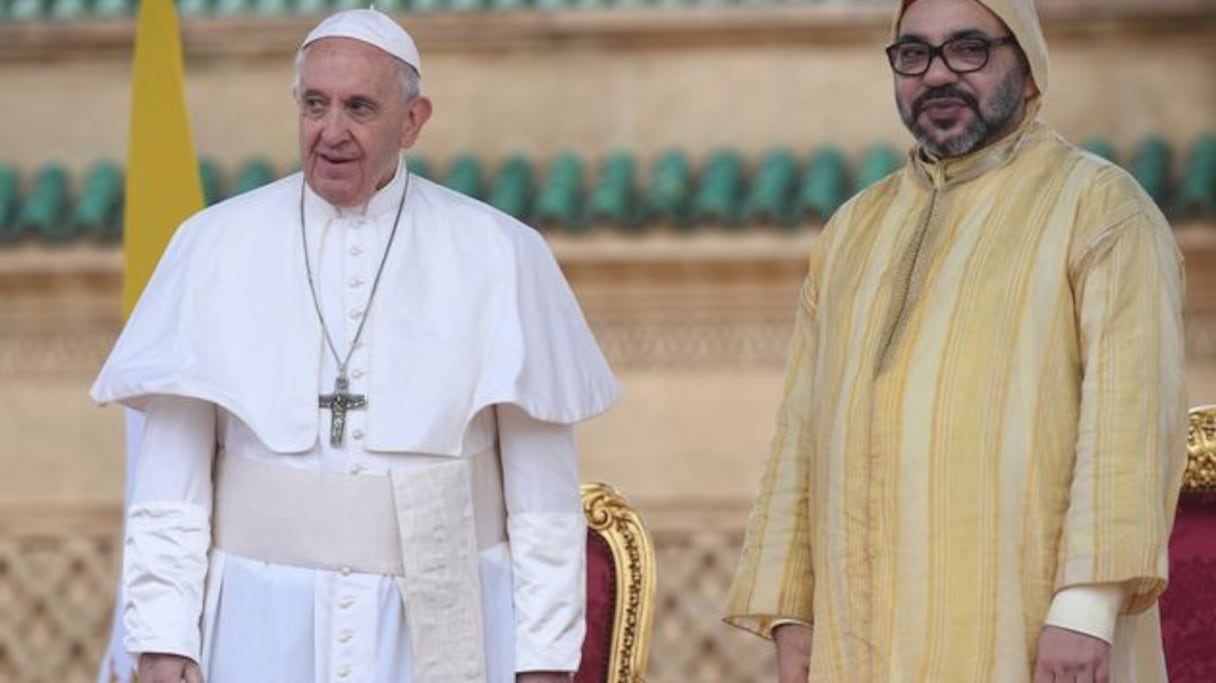 Le roi Mohammed VI et le pape François.
