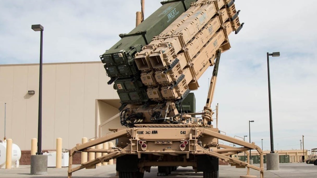 Un lanceur de missiles du système de défense aérienne Patriot.
