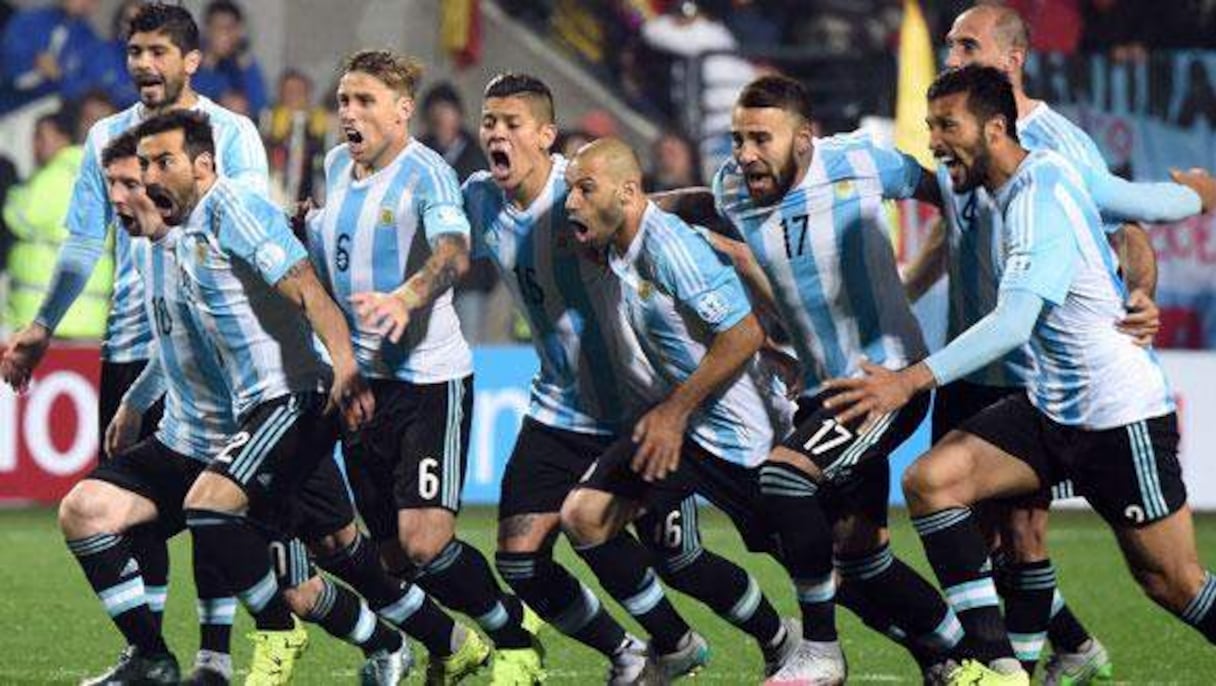 L'argentine s'est qualifié en demi-finale de la Copa America après sa victoire aux tirs au but ce vendredi face à la Colombie. 
