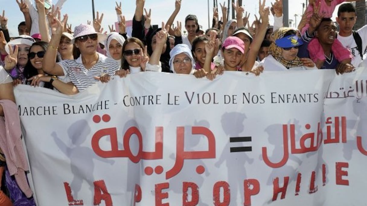 Manifestation à Casablanca après l'agression d'une fillette par un pédophile, le 5 mai 2013.
