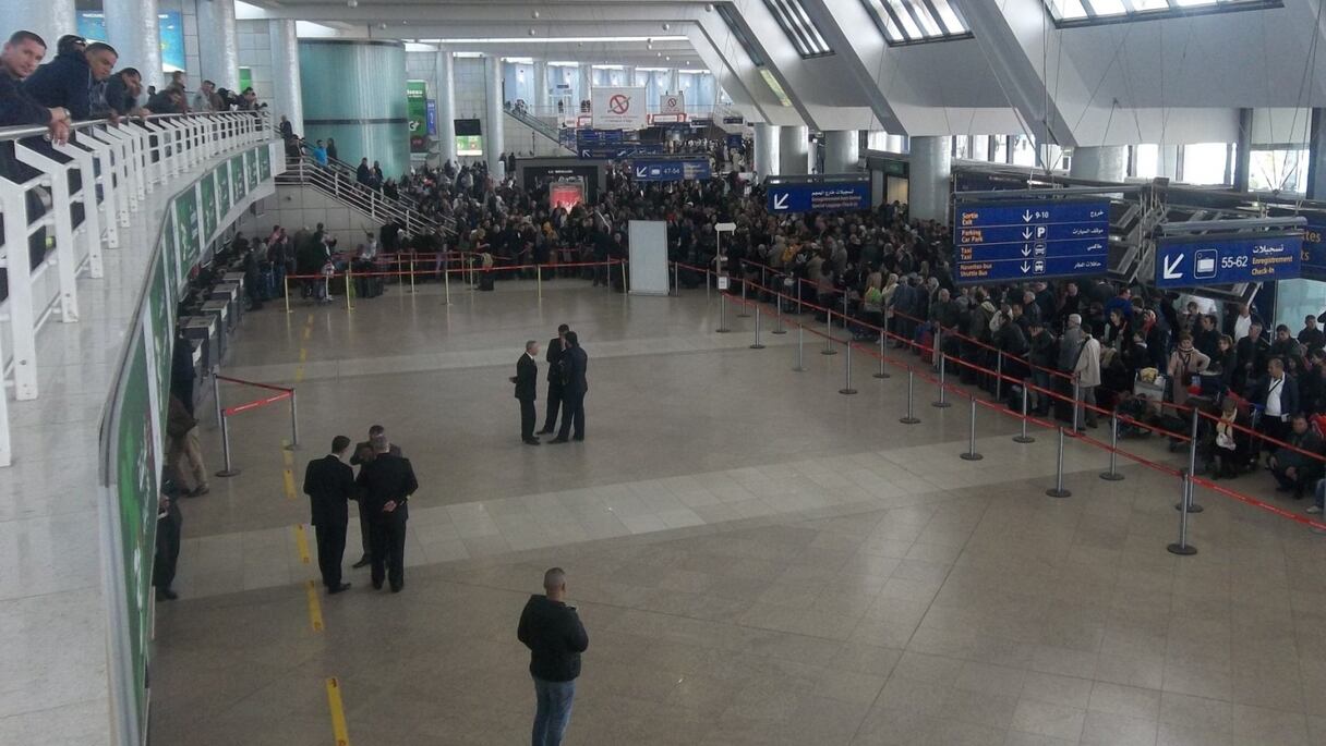 Pagaille à l'aéroport Houari Boumediene, à Alger.
