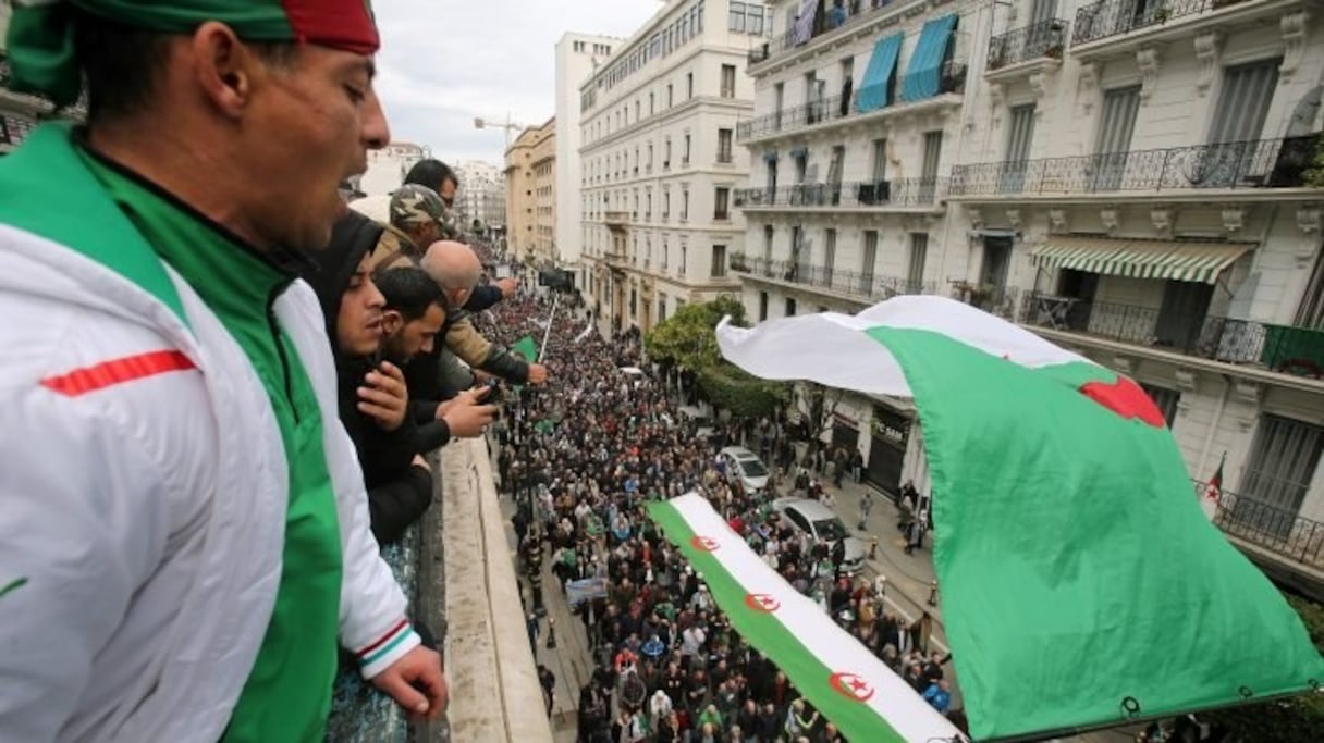 Manifestation anti-système à Alger, vendredi 20 décembre.
