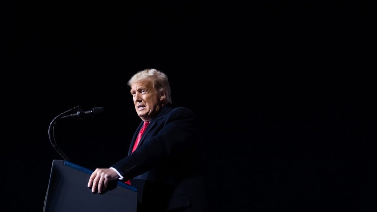 Le président américain Donald Trump en campagne électorale à l'aéroport John Murtha de Johnstown Cambria, en Pennsylvanie, le 13 octobre 2020. 
