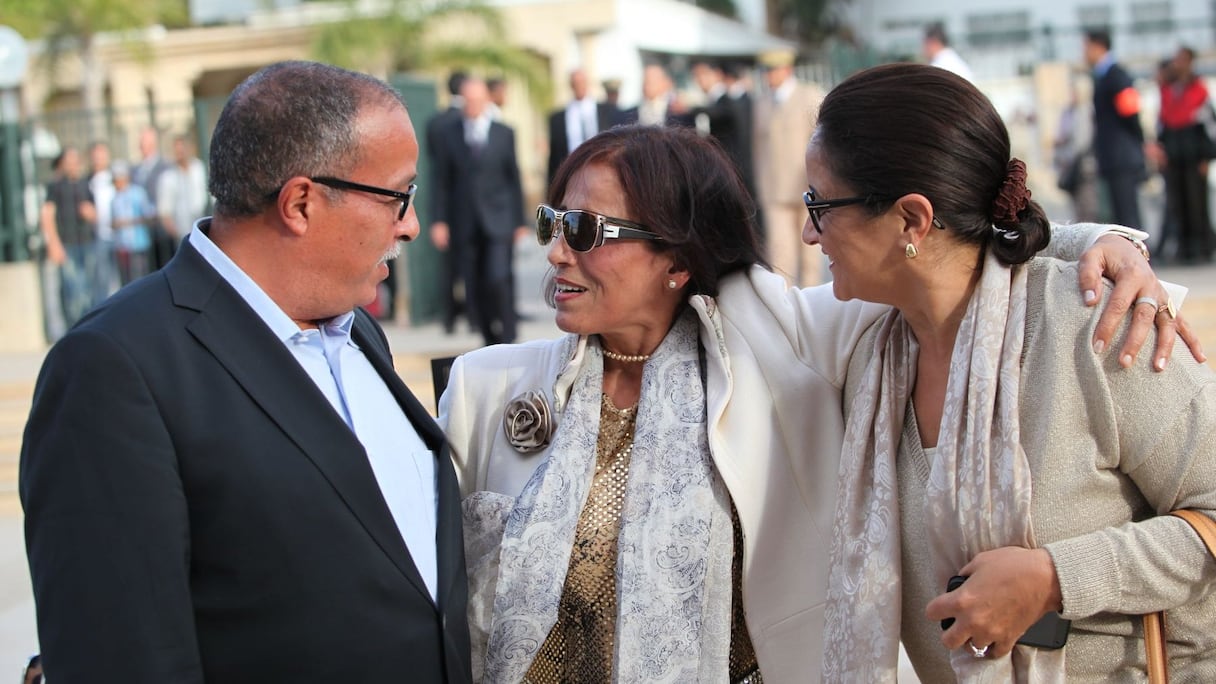 Ahmed Akhchichine ancien ministre de l'Education nationale, et Touria Jabrane, ancienne ministre de la Culture étaient là, au théâtre Mohammed V, pour rendre hommage à ce festival qui fête le dialogue interculturel dans les rythmes du monde. 
