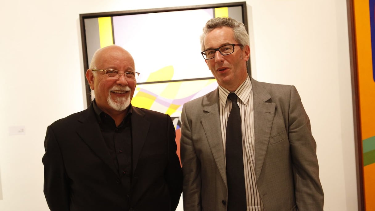 Alexandre Pajon, directeur de l'Institut français de Tanger, aux côtés de Mohamed Melehi.
