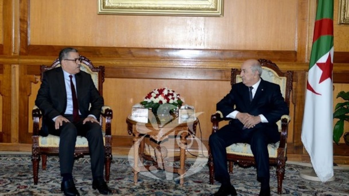 Abdelmajid Tebboune (à d), président algérien et Abdelaziz Djerad, nouveau premier ministre.
