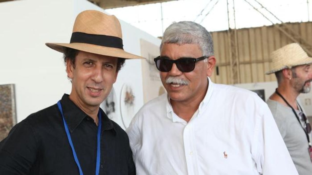 La Biennale internationale de Casablanca a inauguré, le 3 octobre, sa 2ème édition. Mustapha Romli et Abderrazzak Benchaabane était présents à cet événement qui fête l'art à travers la ville, investissant plusieurs espaces emblématiques de la cité.
