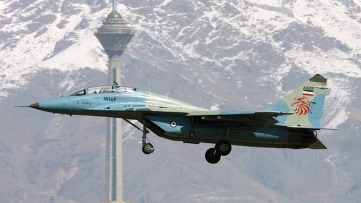 Chasseur iranien, de type MIG 29. 
