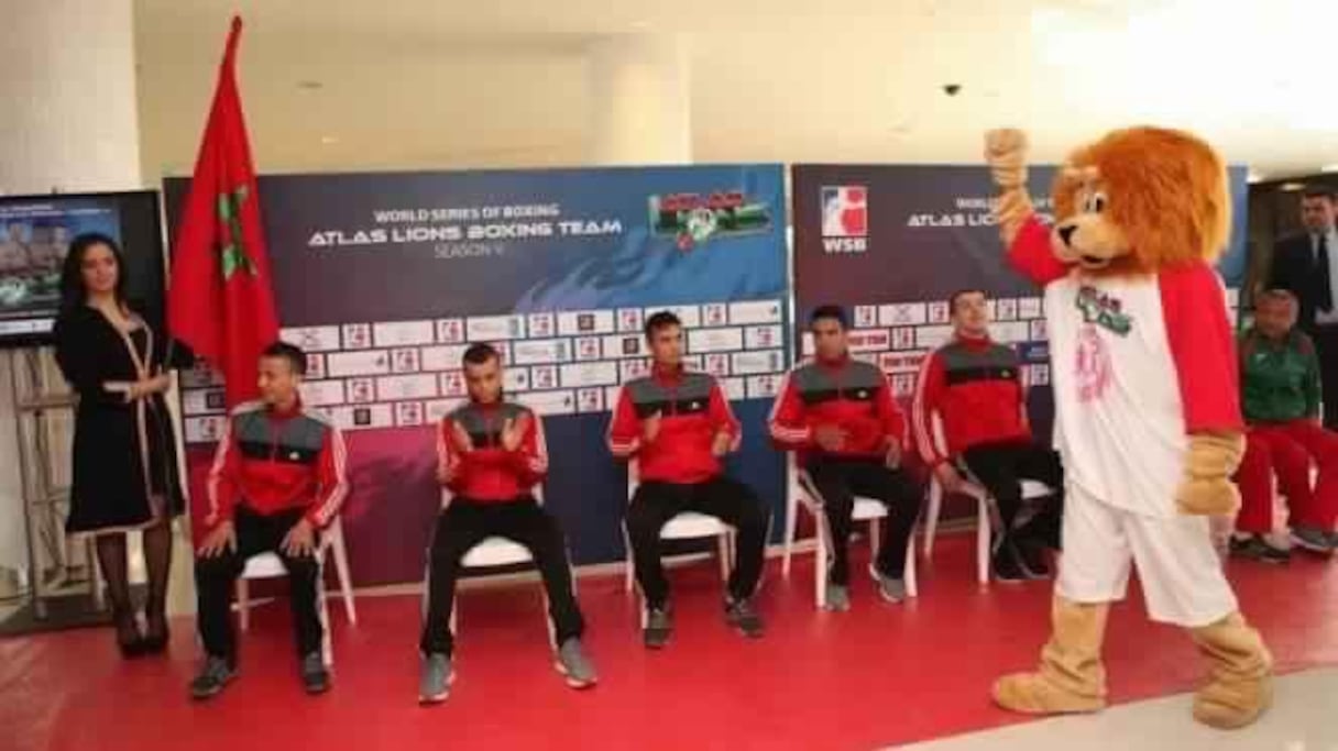 Les boxeurs marocains lors d'une conférence de presse.
