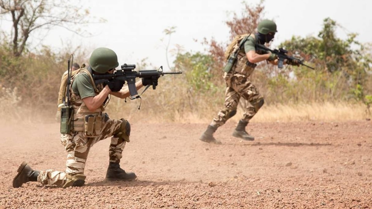 Les Forces spéciales marocaines (FSM), sur le pied de guerre en terrain burkinabé, avec leur nouvelle tenue et équipements modernes. 
