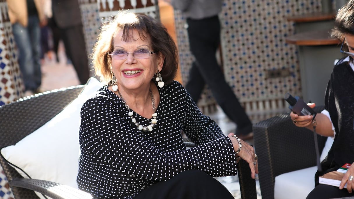 Un sourire qui fait tomber toutes les barrières. Une joie de vivre qui met de la lumière dans les âmes. Claudia Cardinale a semé, à Marrakech, du bonheur sur sa route.
