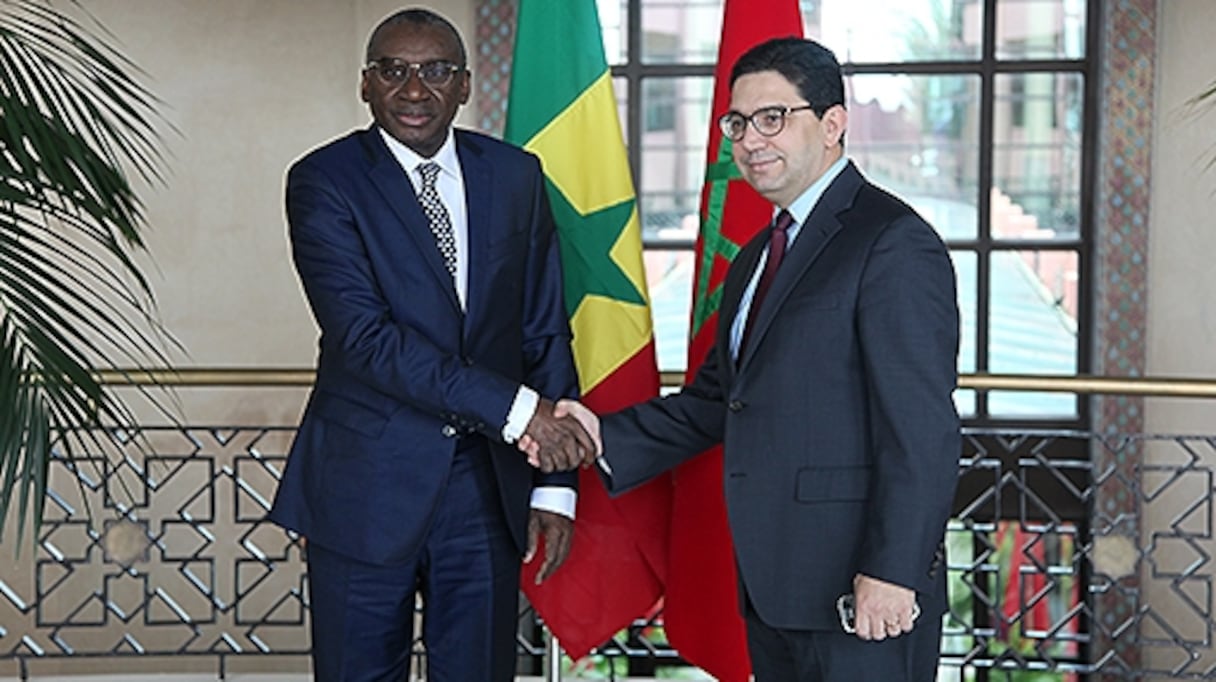 Le ministre des Affaires étrangères et de la coopération internationale, Nasser Bourita et son homologue sénégalais, Sidiki Kaba, vendredi 19 janvier 2018 à Rabat.
