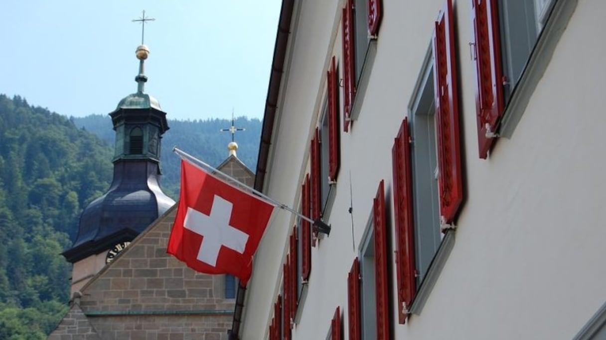 Drapeau Suisse.
