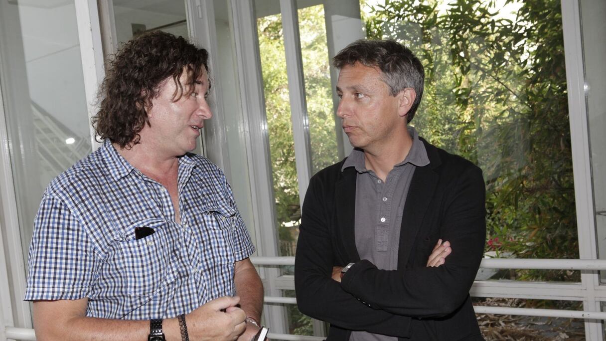 Ahmed Ghayat et Alban Corbier Labasse, directeur de l'Institut français de Casablanca, ont échangé autour du talent de ces jeunes et de la force vive qu'ils constituent pour le Maroc. 
