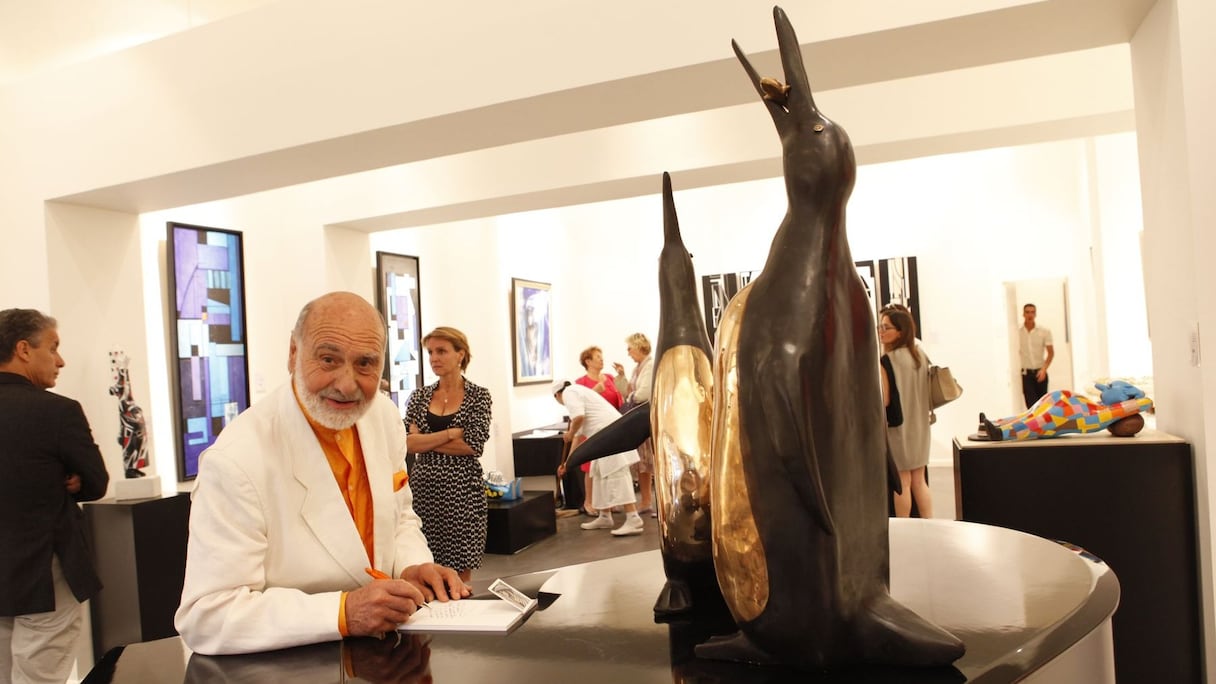 Parmi les oeuvres exposées, des sculptures, aussi, qui fêtent la nature et sa faune.