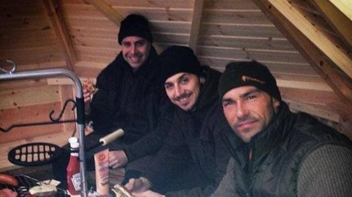 "Avec des amis, en pleine nature sauvage". 
