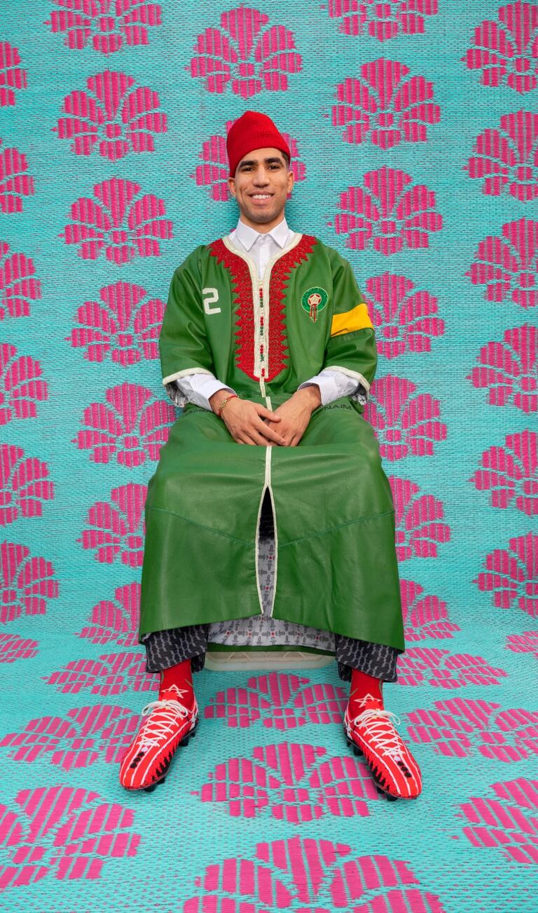 La nouvelle paire de crampons Under Armour d'Achraf Hakimi, signés par l'artiste Hassan Hajjaj et conçus à l'occasion de la CAN.