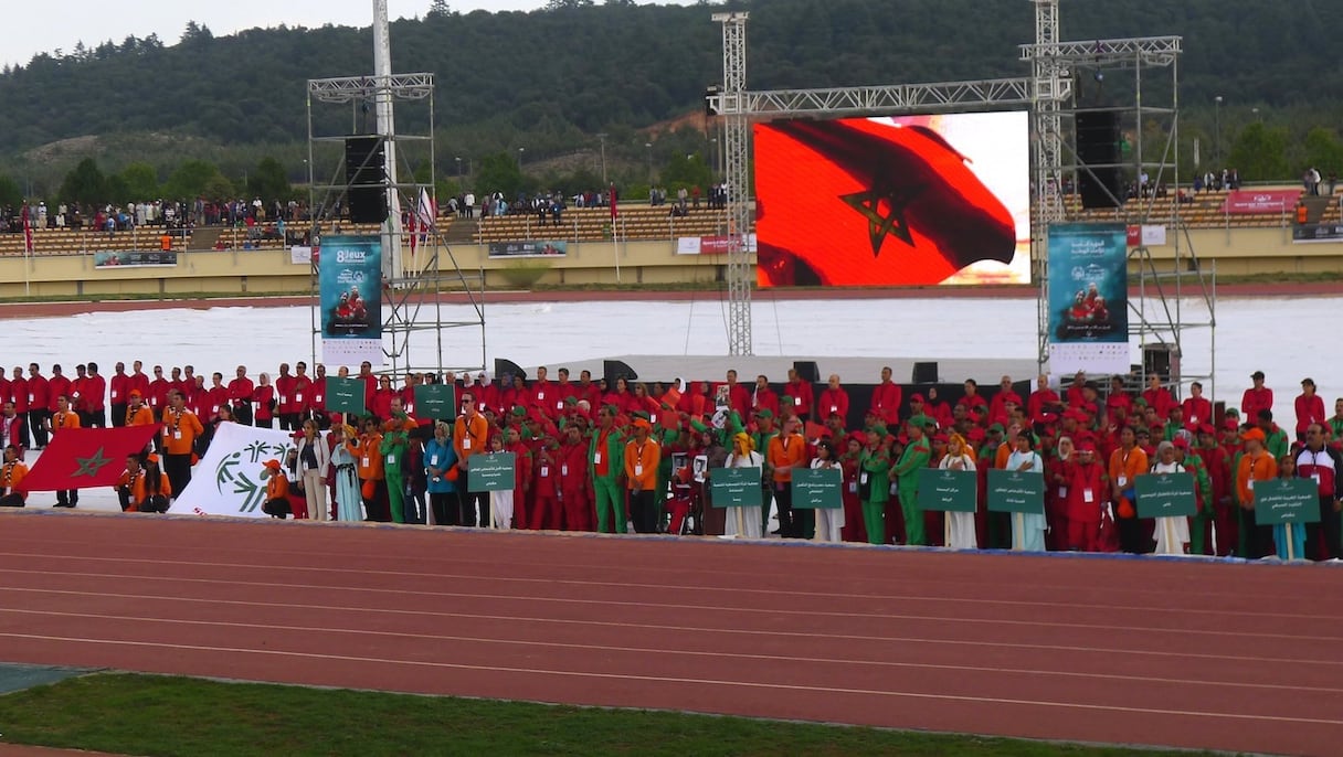 Grand moment d'émotion lors de l'entonation de l'hymne national
