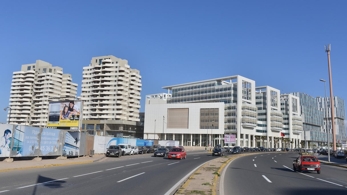 Vue sur Casablanca Marina.
