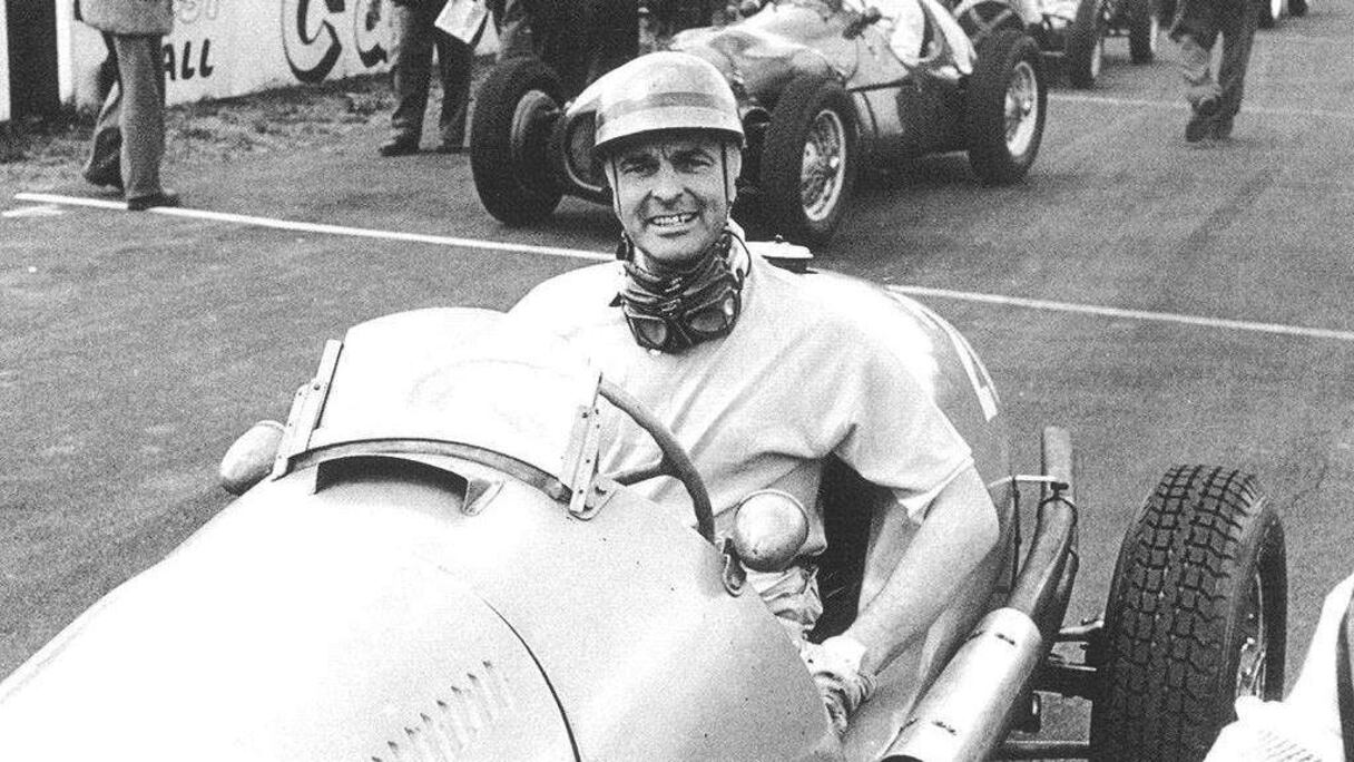 Harry Schell (USA/Cooper), essais de l'International Trophy, Silverstone (1960).
