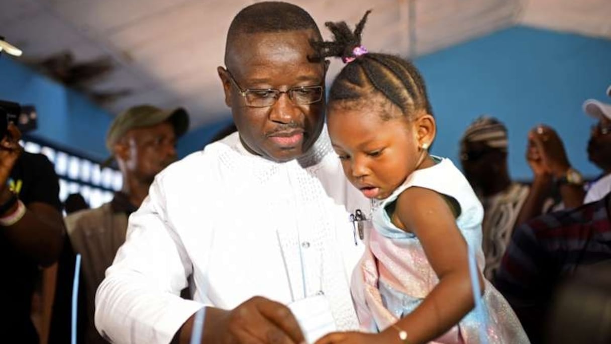 Julius Maada, nouveau président de la Sierra-Leone. 
