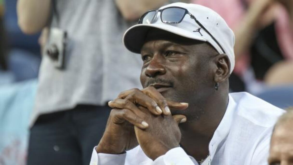 Michael Jordan a fait son entrée dans le cercle très fermé des milliardaires en dollars. 
