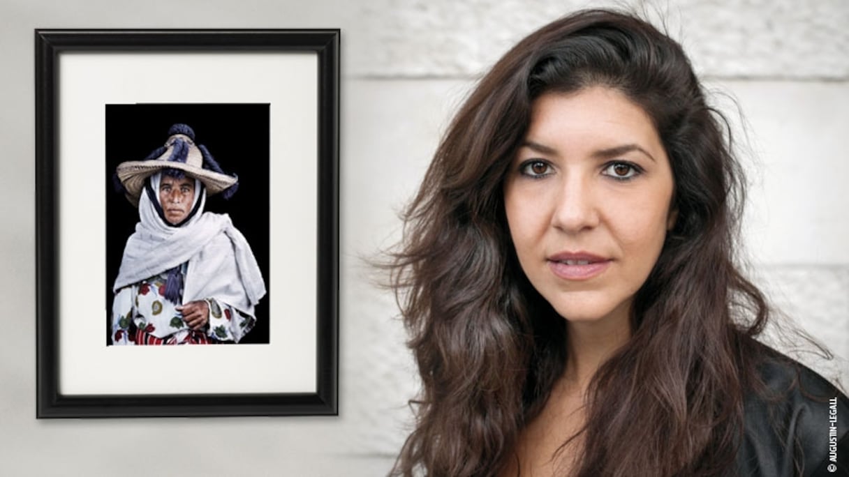 La défunte Leila Alaoui lors d'une exposition de ses oeuvres.
