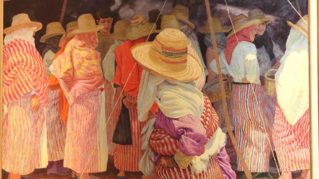 Il fait revivre les hommes, femmes, enfants, l’univers de l’enfance passée dans la nature pittoresque du douar Dar Chaoui entre Tétouan et Larache.
