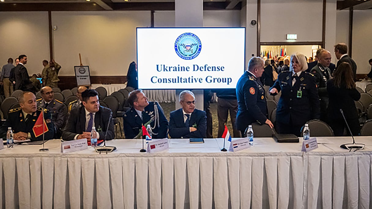 Abdellatif Loudiyi, ministre délégué auprès du chef de gouvernement, chargé de l'Administration de la Défense nationale, participe à la réunion du Groupe consultatif pour la défense de l'Ukraine, le 26 avril 2022, à Ramstein, en Allemagne. 
