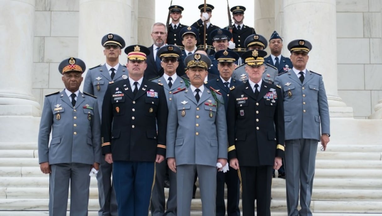 Archives: une précédente visite d'une délégation des FAR conduite aux États-Unis, par le Général de corps d'armée Abdelfettah Louarrak, Inspecteur général des FAR. 
