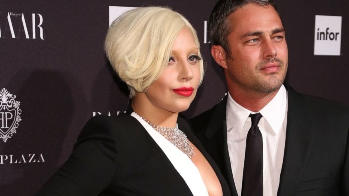 Lady Gaga et son ex-fiancé, Taylor Kinney.
