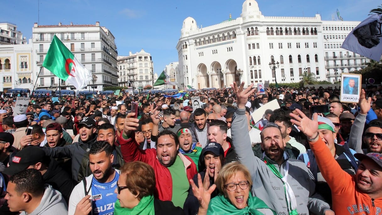 Nouvelle démonstration de force du Hirak lors de son 112e vendredi.
